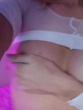 New Vid…….Missalice [Alicenz] Trap on me [PORN.SCENES]