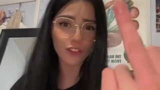 Aviva Sofia …!!!… Viral Video