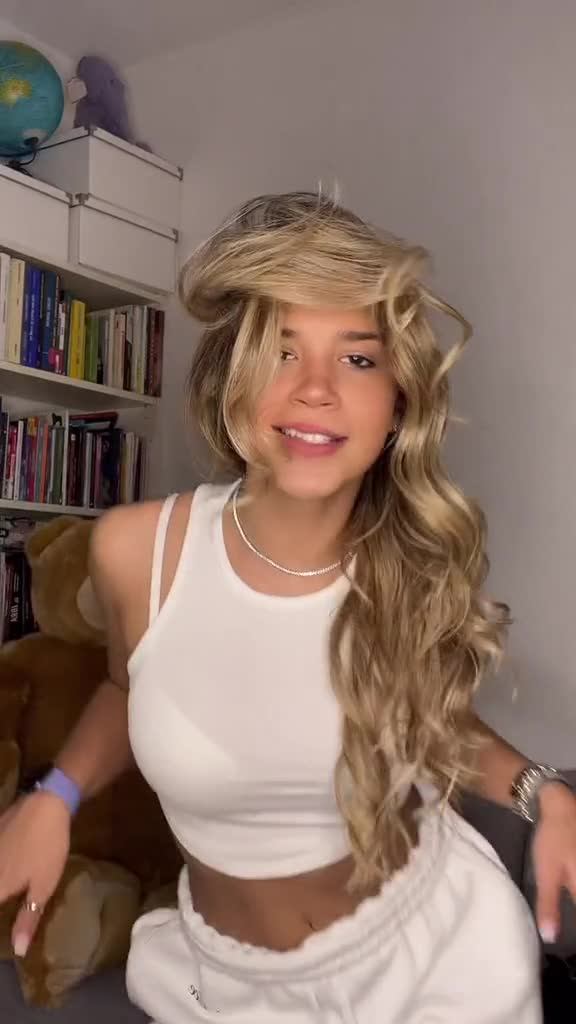 NEW Alice De Bortoli sexy dance!!!