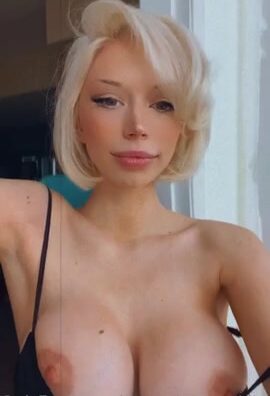 PinupPixie – Video hot show Big Boobs!