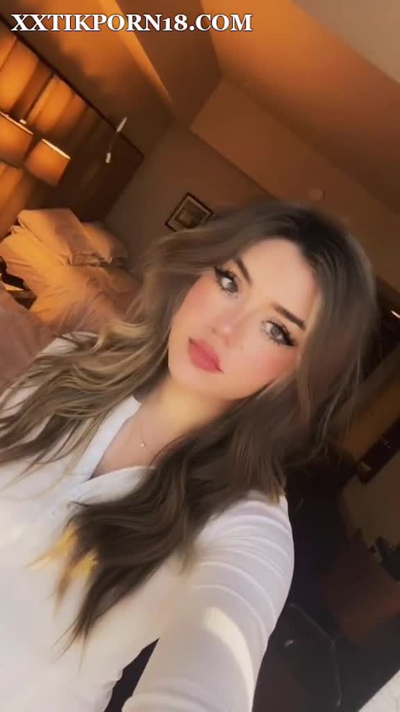 BrookeAB New Video – Blonde Girl show off Hot Body