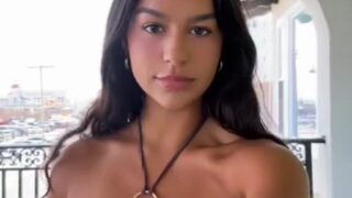 Genny Shawcross – Lustful Body in sexy Bikini – Video Hot