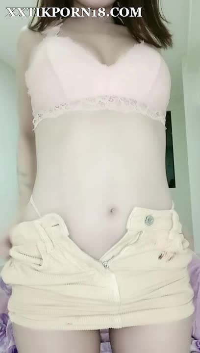 Lanazzzuwu Show Masturbation – Finger fuck