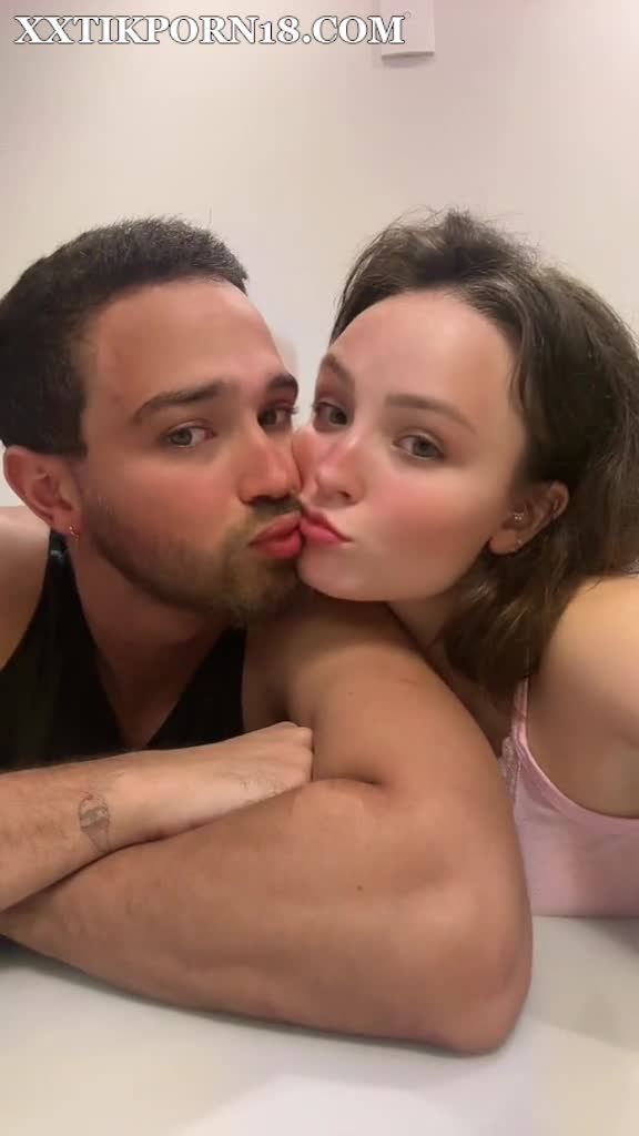 Lasrissa Manoela Leaked Video – Kiss Boyfriend on Camera