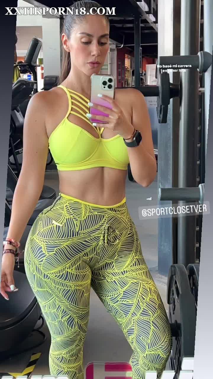 Sofia Yunes Show Off Hot Body in Gym Suit – New Video