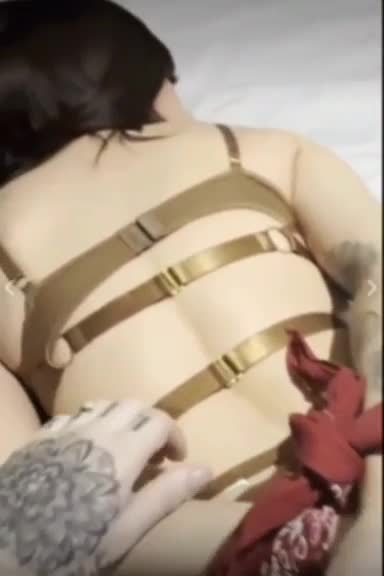 Aletrevino OF leak Video – Got Tied up in bed