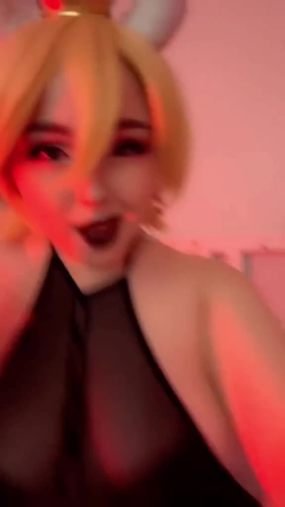 Enyaarwyen leak video – her boobs are so big