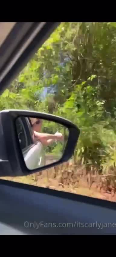 Itscarlyjane onlyfans leak – In a car