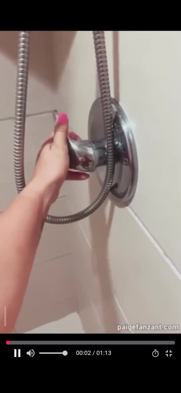 Paige VanZant onlyfans leak – stand fucking in bathroom