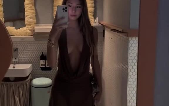Ppwyang onlyfans leak – no Bra show off Big BOOBs