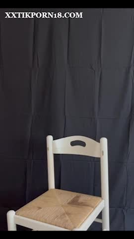 Yellz0 Leaked Video – Nipslip Show Off Big BOOBS in Wet T – Shirt