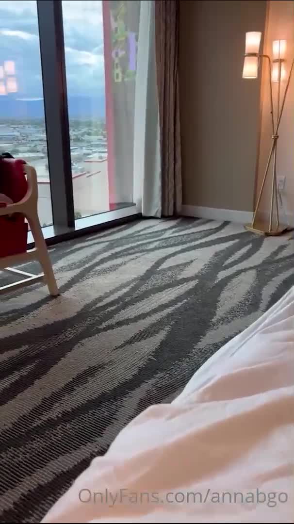 Annabgo onlyfans leak – Hot Tiktoker gets fucked by a big dick