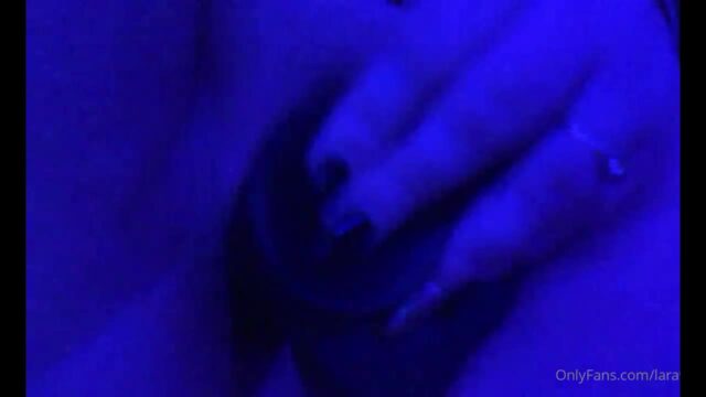 Laraa rose onlyfans leak – Pussy deep fucking by dildo so lewd