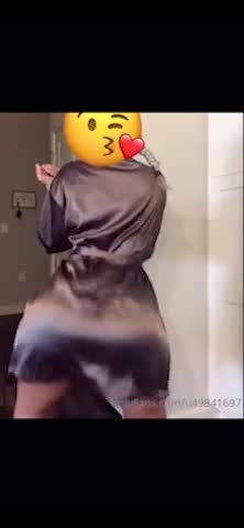 ashleyyyreyyy Teasing show off pussy / Onlyfans leaked video