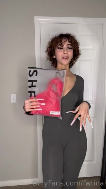 Fwtina onlyfans leaked – Lingerie try on show off hot body