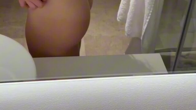 Monalita fansly leaked – Show off gorgeous tits in mirror