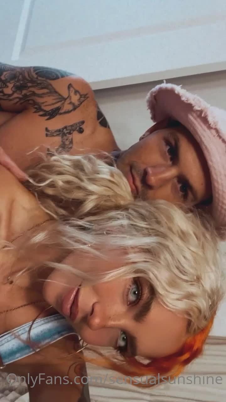 sensualsunshine onlyfans leaked – Selfie show off big boobs with Bf