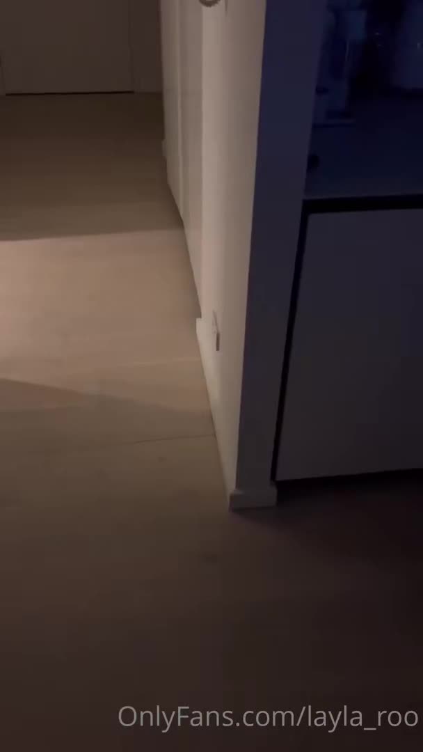 Lily Lanes stuck in washing machine porn Video Leaked