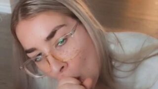 Jen Brett TheRealJenBretty Nude Sloppy Blowjob Video Leaked