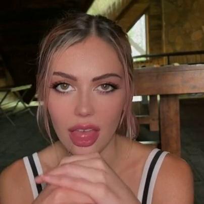 Olivia Mae Cheerleader Sloppy Blowjob Video Leaked