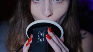 Malinkaa98 Ear Licking And Twerk ASMR Video Leaked
