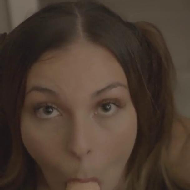 Puffin ASMR Dildo Blowjob Video Leaked
