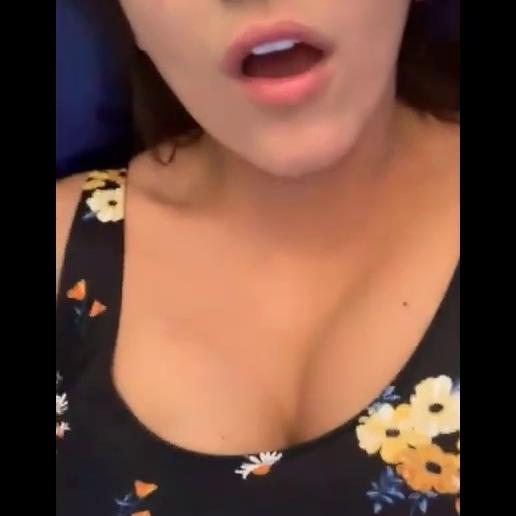 Bridale22 Nude Masturbating OnlyFans Leaked Video