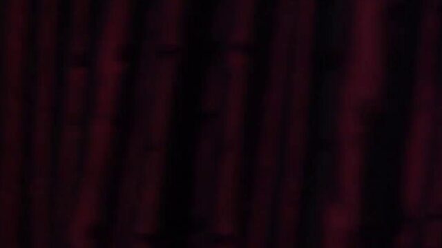 Amouranth Tifa Cosplay