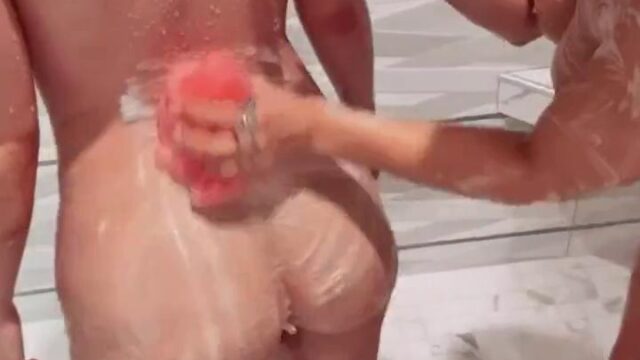 Therealbrittfit Nude Lesbian Shower Porn Video Leaked