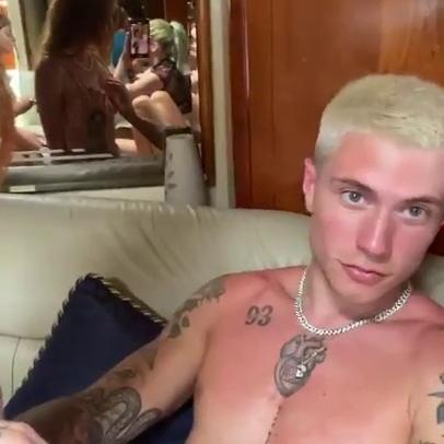 Bella Thorne Leaked Tits Touching Tease Video