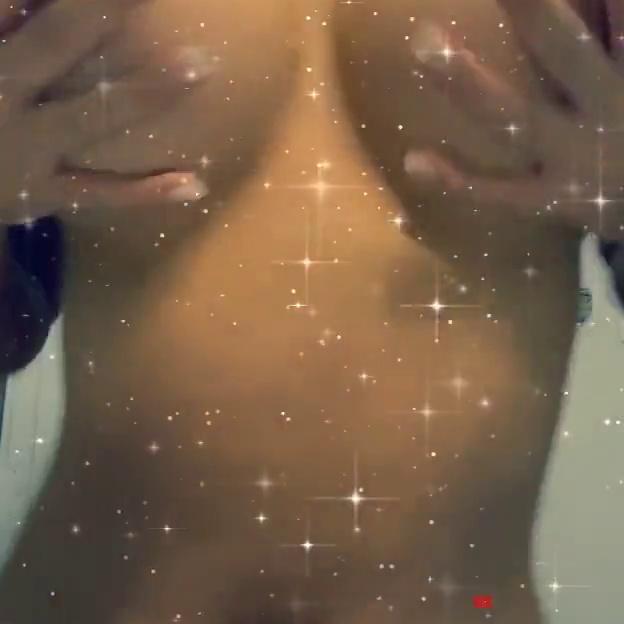 Elle Cee Snapchat Premium Nude Video Leaked